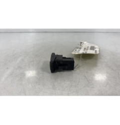 Interrupteur de leve vitre avant droit FORD MONDEO 3
