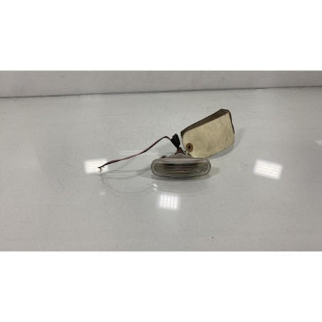 Repetiteur clignotant avant droit  (Feux) FIAT GRANDE PUNTO Photo n°1