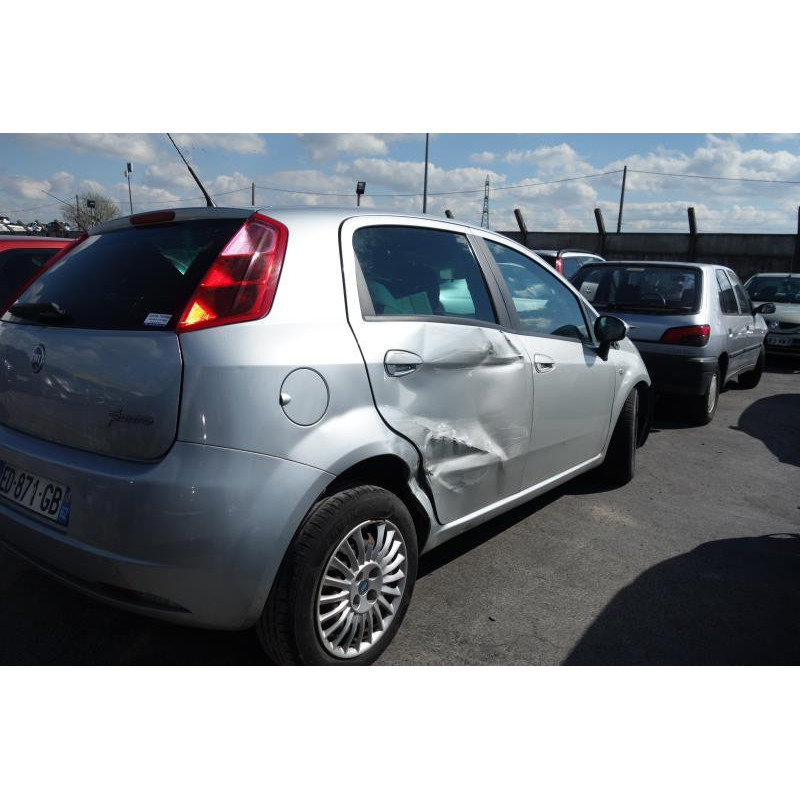 Repetiteur clignotant avant droit  (Feux) FIAT GRANDE PUNTO Photo n°6