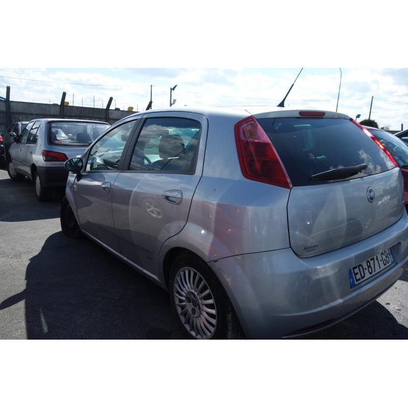Pretensionneur de ceinture avant gauche FIAT GRANDE PUNTO Photo n°7