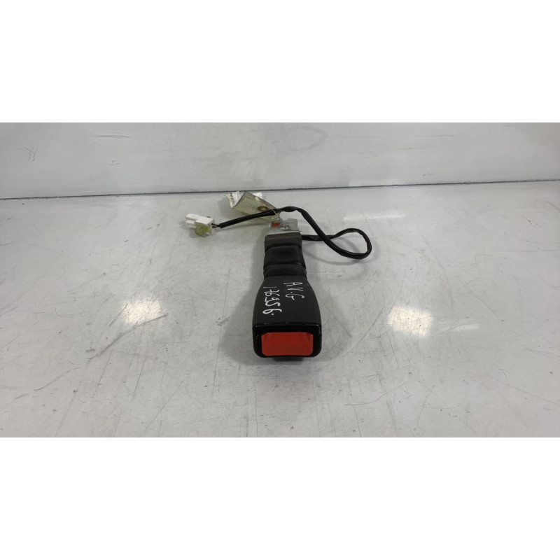 Attache ceinture avant gauche KIA PICANTO 1 Photo n°2