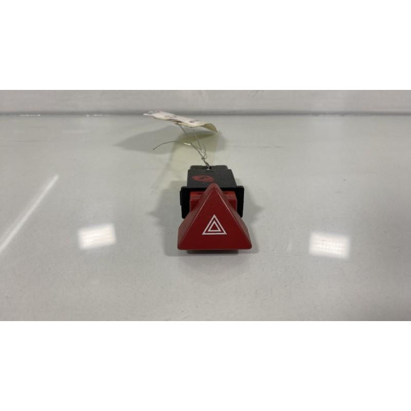 Bouton de warning KIA PICANTO 1 Photo n°1