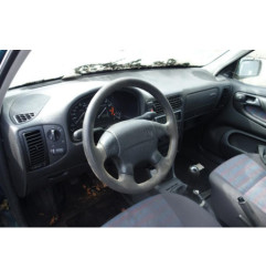 Serrure avant droit VOLKSWAGEN POLO 3
