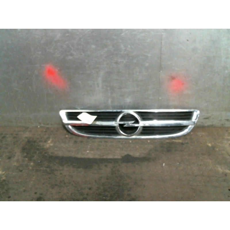 Calandre OPEL ZAFIRA A Photo n°1