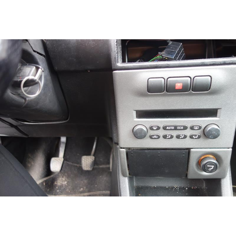 Calandre OPEL ZAFIRA A Photo n°7