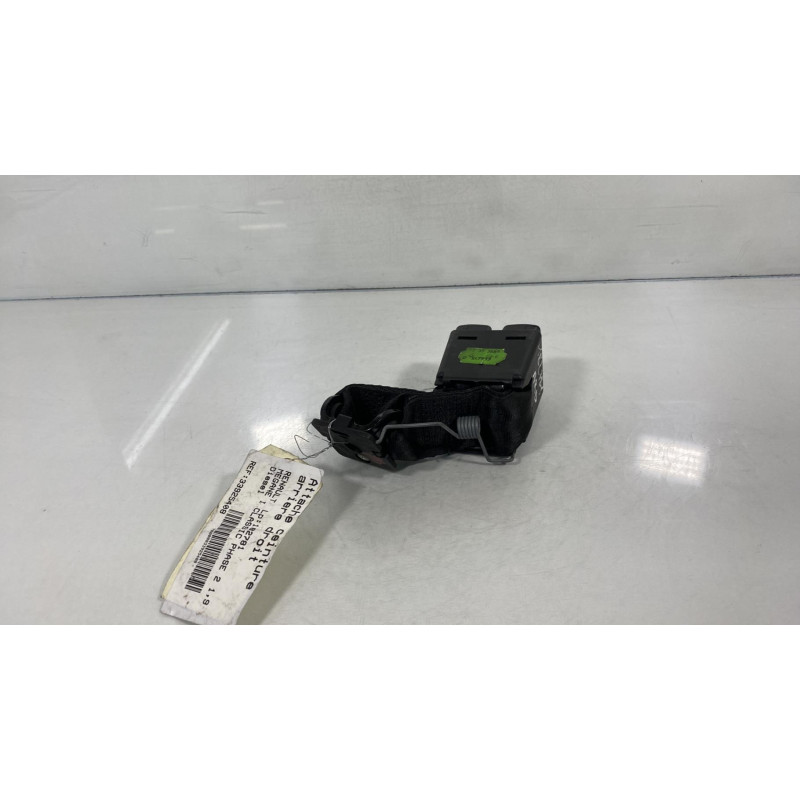 Attache ceinture arriere droit RENAULT MEGANE 1 Photo n°3