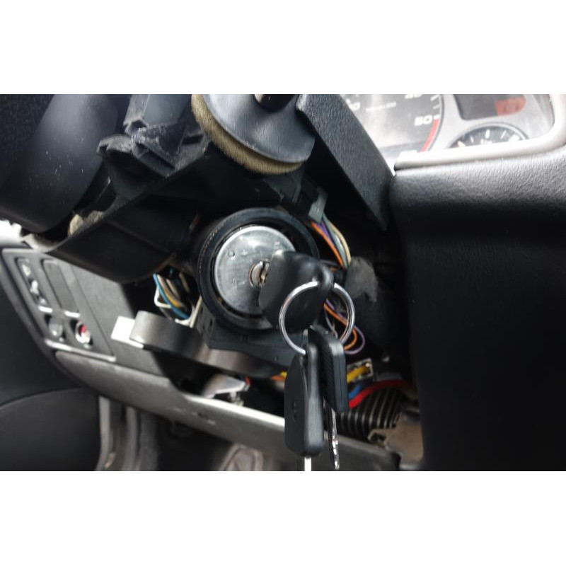 Serrure arriere droit PEUGEOT 306 Photo n°12