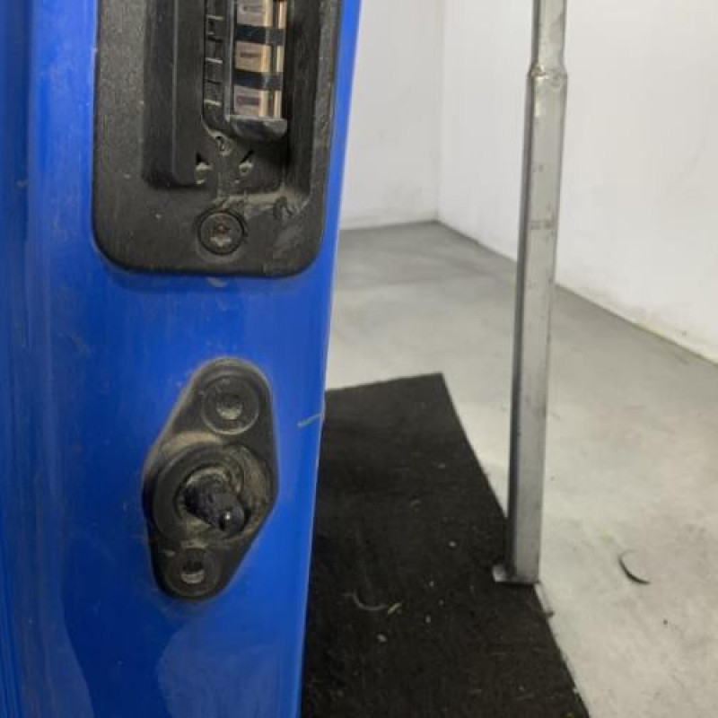 Porte laterale droit VOLKSWAGEN CADDY 3 Photo n°5
