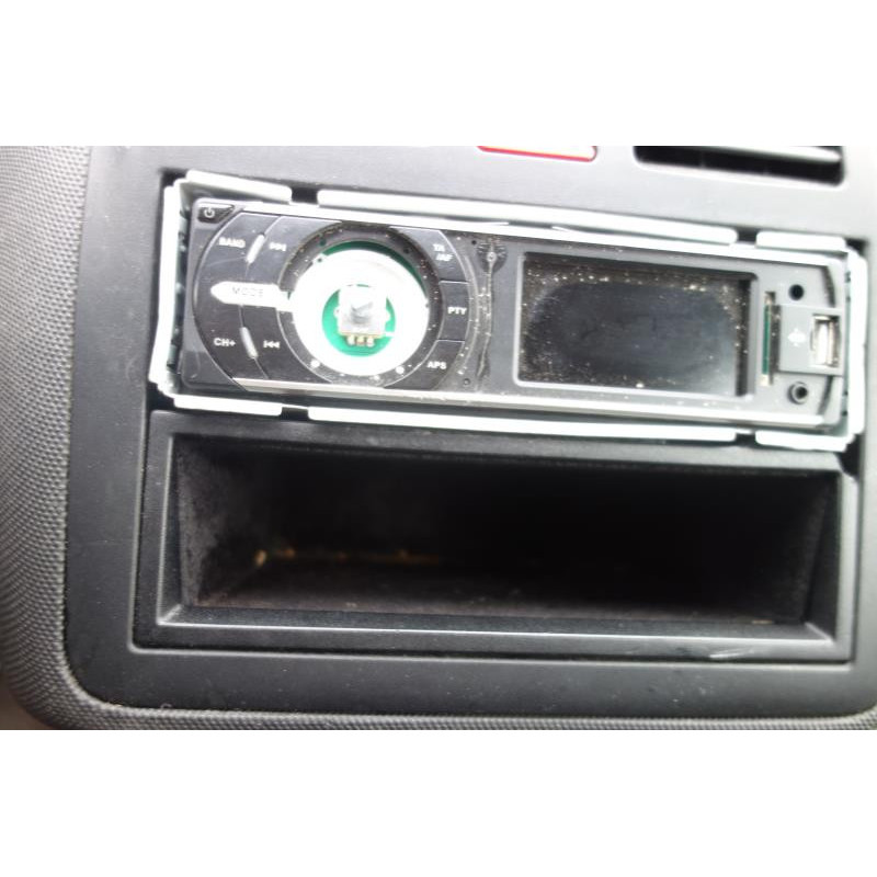 Bloc ABS (freins anti-blocage) VOLKSWAGEN POLO 3 Photo n°9