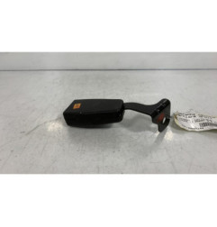 Attache ceinture arriere droit HYUNDAI COUPE 2 Photo n°1