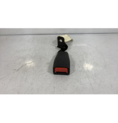 Attache ceinture arriere gauche HYUNDAI COUPE 2