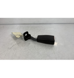 Attache ceinture arriere gauche HYUNDAI COUPE 2