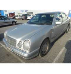 Pretensionneur de ceinture avant gauche MERCEDES CLASSE E 210