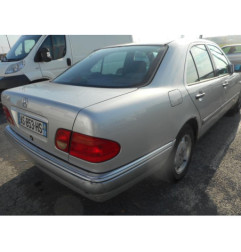 Leve vitre electrique avant droit MERCEDES CLASSE E 210