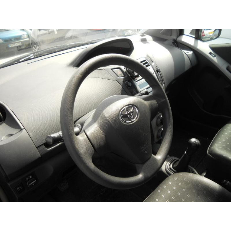 Bouchon de carburant TOYOTA YARIS 2 Photo n°9