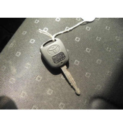 Bouchon de carburant TOYOTA YARIS 2