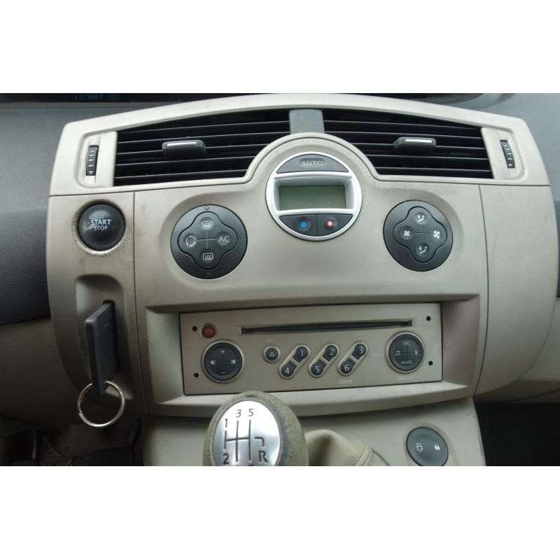 Bloc ABS (freins anti-blocage) RENAULT GRAND SCENIC 2 Photo n°8
