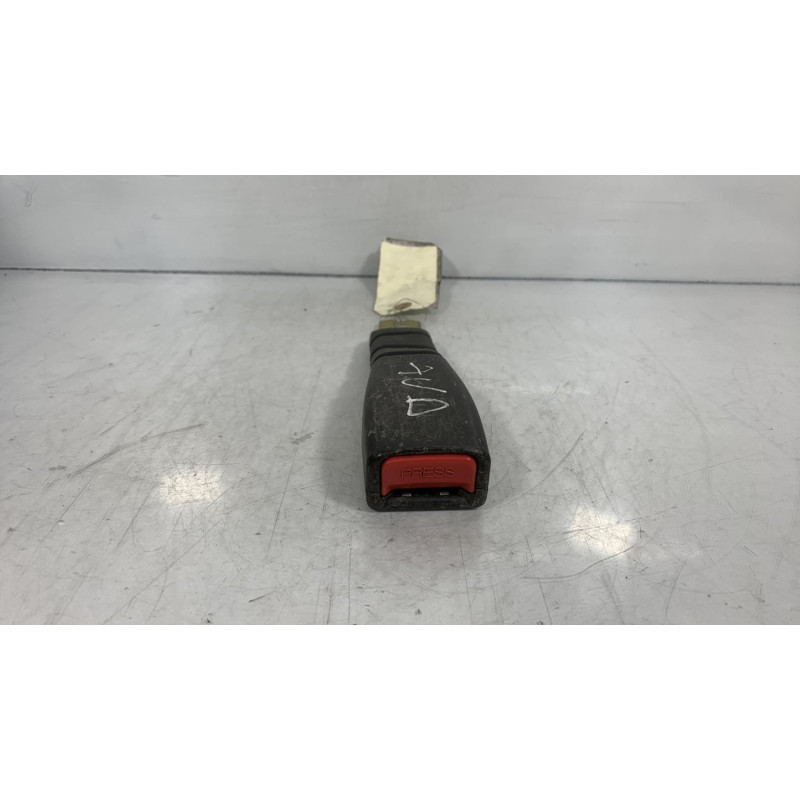 Attache ceinture avant droit KIA PICANTO 1 Photo n°2