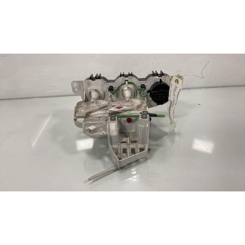 Commande chauffage KIA PICANTO 1 Photo n°2
