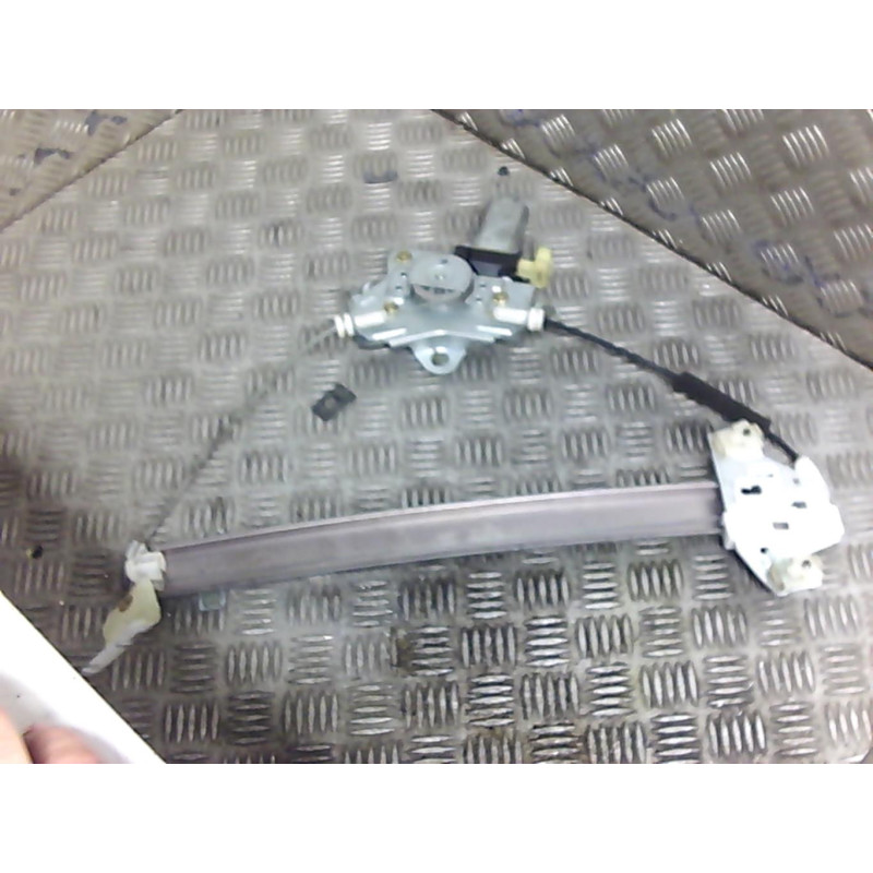 Leve vitre electrique avant gauche KIA PICANTO 1 Photo n°2