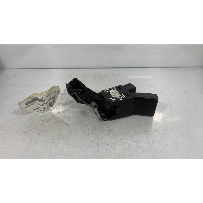 Attache ceinture arriere droit RENAULT MEGANE 1 Photo n°3