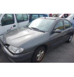 Serrure avant droit RENAULT MEGANE 1
