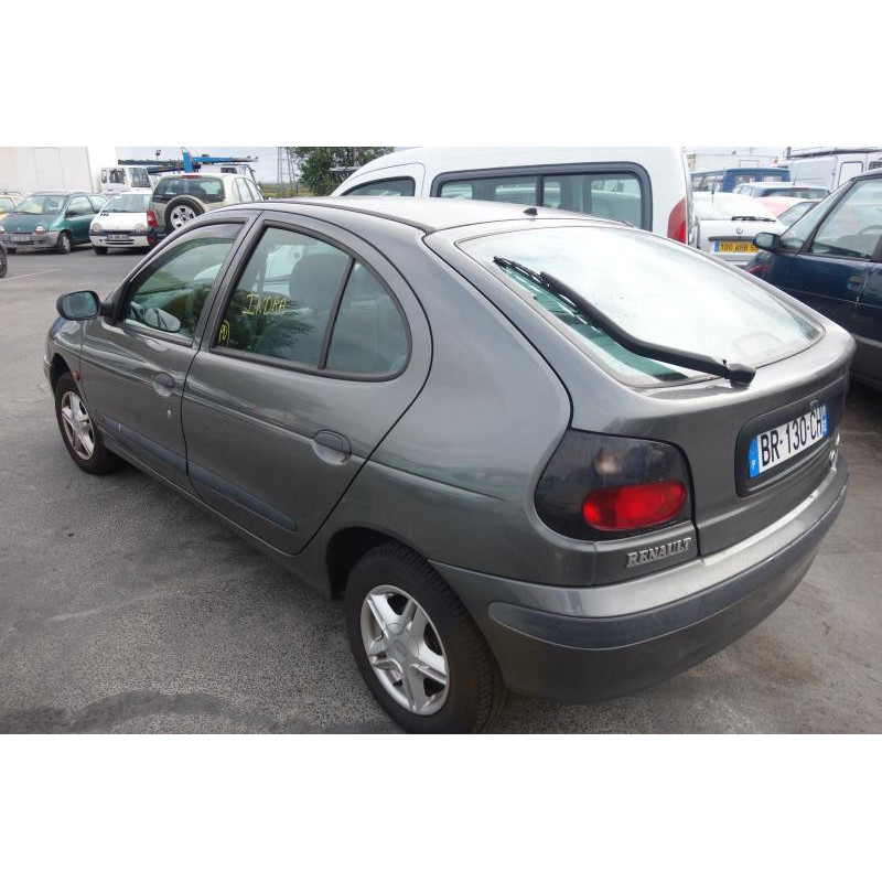 Serrure avant droit RENAULT MEGANE 1 Photo n°7