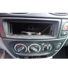 Serrure avant droit RENAULT MEGANE 1