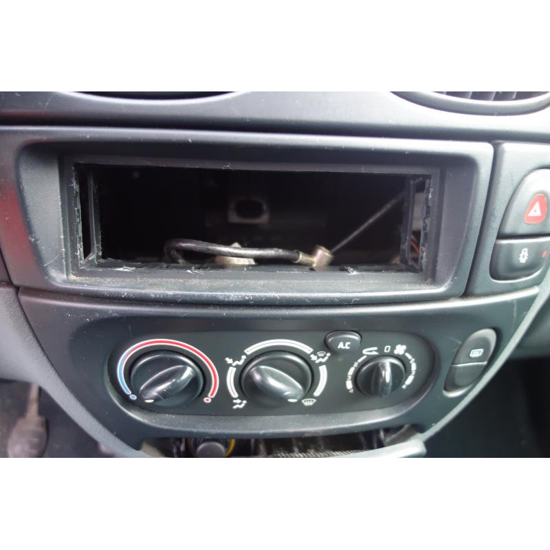 Serrure avant droit RENAULT MEGANE 1 Photo n°9