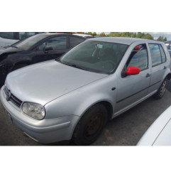 Ceinture arriere gauche VOLKSWAGEN GOLF 4