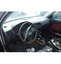 Ceinture arriere gauche VOLKSWAGEN GOLF 4