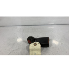 Attache ceinture arriere droit OPEL CORSA D