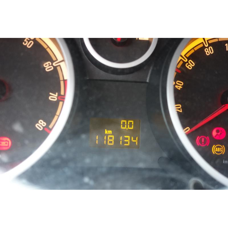 Attache ceinture arriere droit OPEL CORSA D Photo n°11