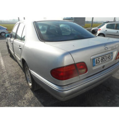 Leve vitre electrique avant gauche MERCEDES CLASSE E 210