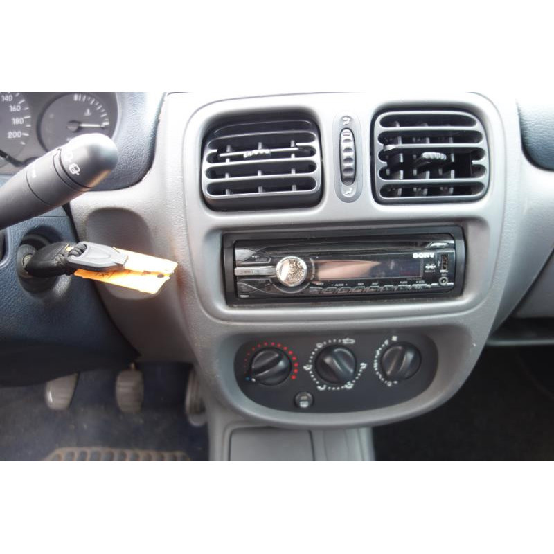 Repetiteur clignotant avant gauche (Feux) RENAULT CLIO 2 Photo n°9