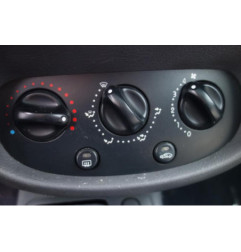 Repetiteur clignotant avant droit  (Feux) RENAULT CLIO 2