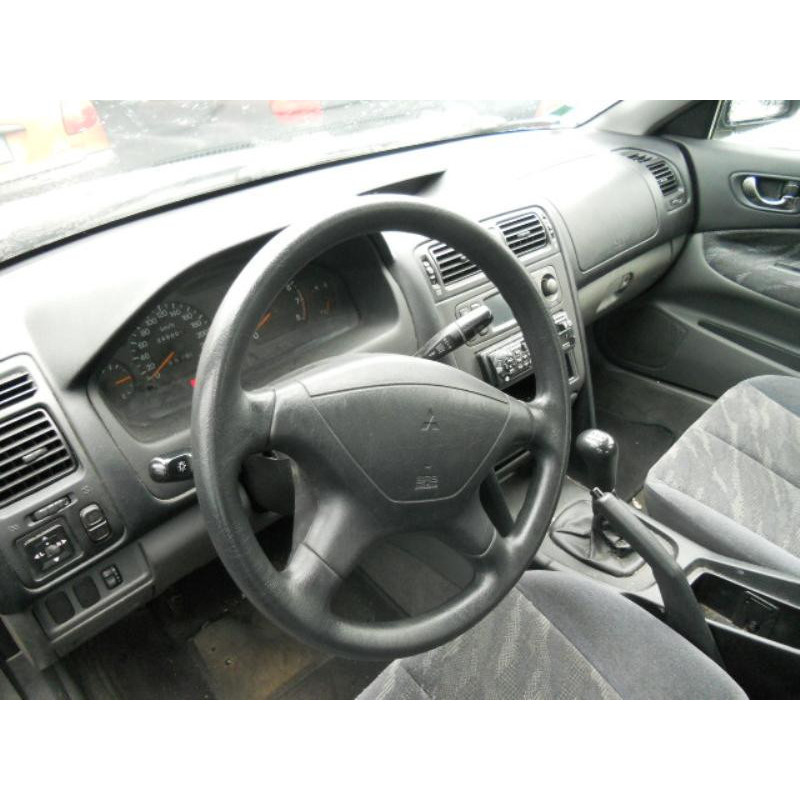 Porte arriere gauche MITSUBISHI GALANT 4 Photo n°7
