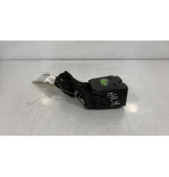 Attache ceinture arriere droit RENAULT MEGANE 1 Photo n°1