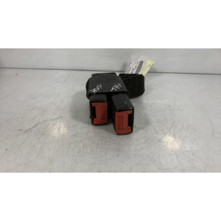 Attache ceinture arriere droit RENAULT MEGANE 1 Photo n°1