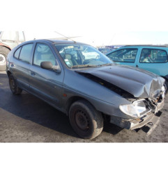 Attache ceinture arriere droit RENAULT MEGANE 1