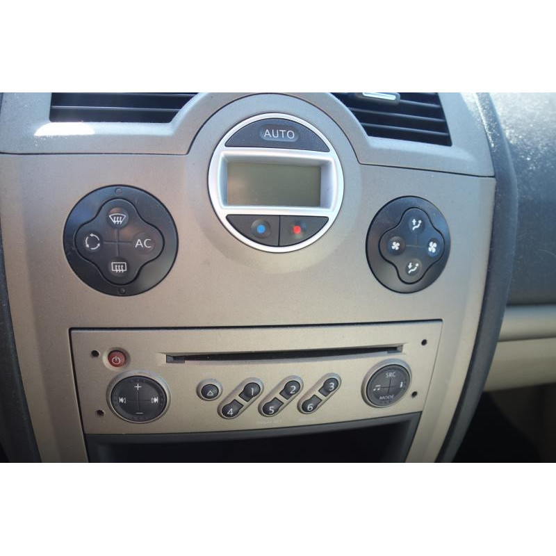 Ceinture avant droit RENAULT MEGANE 2 Photo n°10