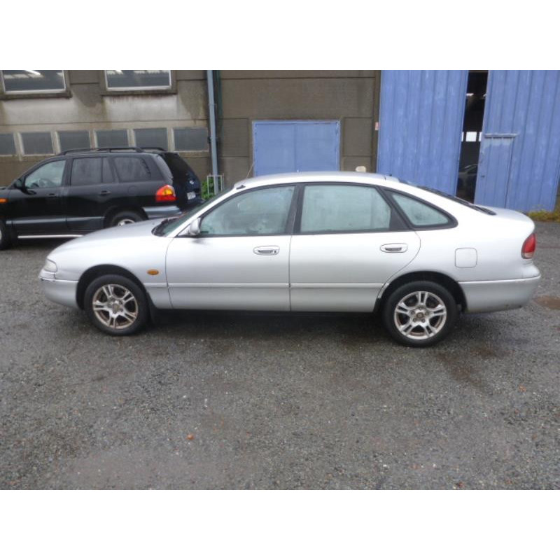 Malle/Hayon arriere MAZDA 626 3 Photo n°4