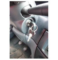 Serrure arriere droit RENAULT MEGANE 1