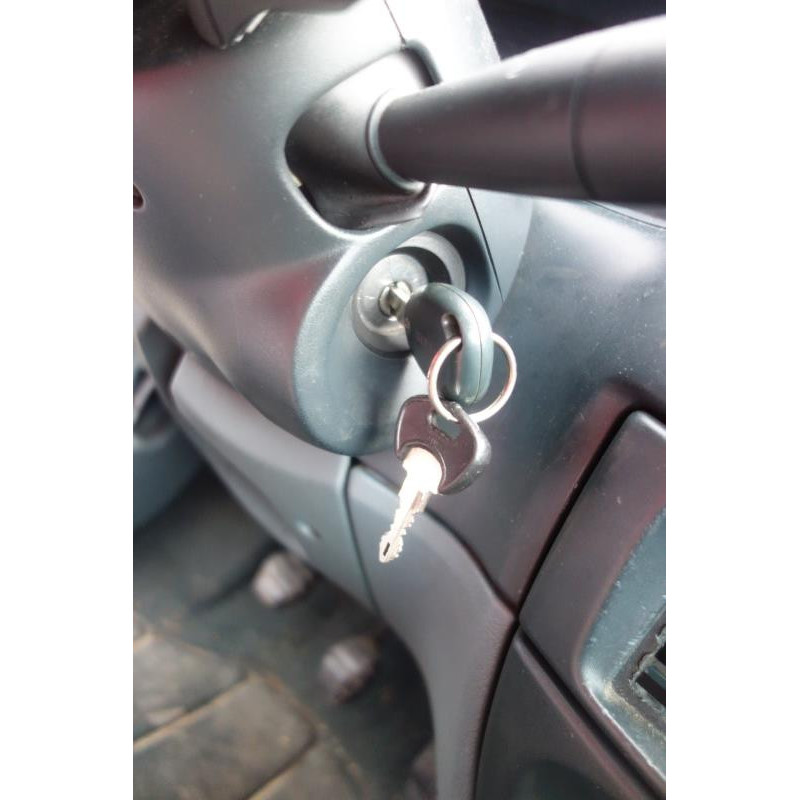 Serrure arriere droit RENAULT MEGANE 1 Photo n°10