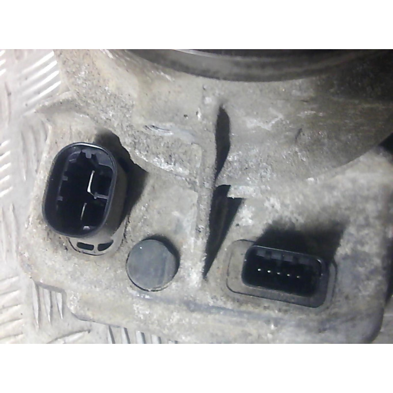 Pompe de direction CITROEN C4 GRAND PICASSO 1 Photo n°2