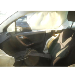 Trappe d'essence PEUGEOT 208 1