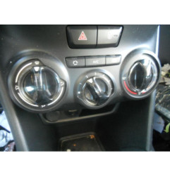 Trappe d'essence PEUGEOT 208 1