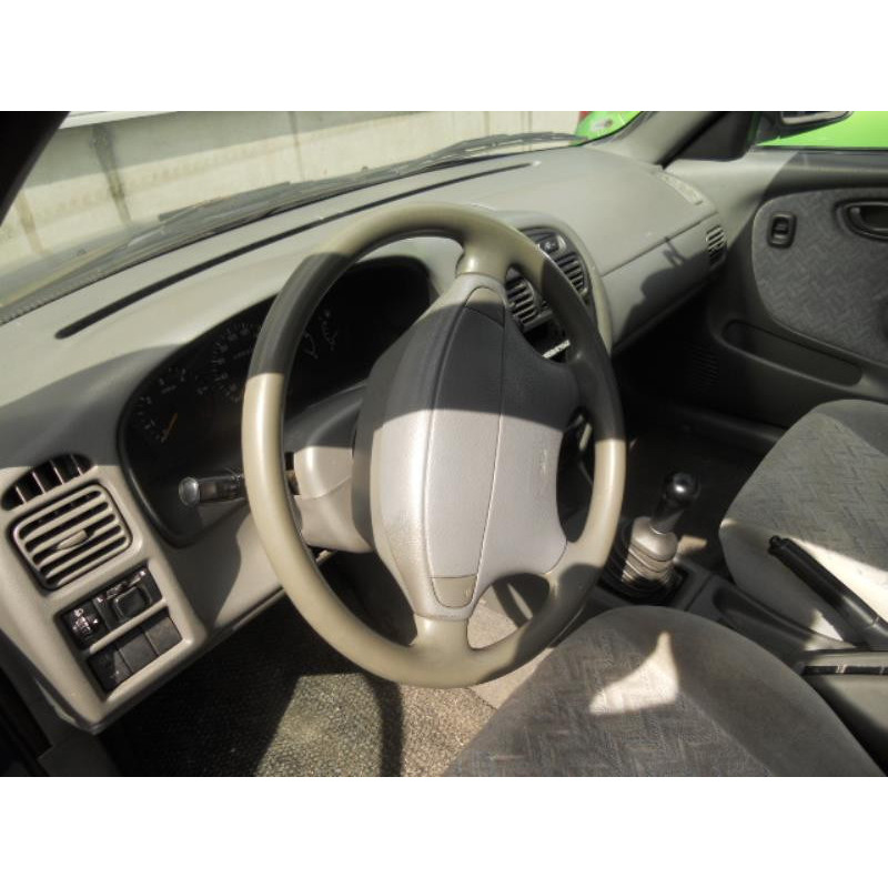 Trappe d'essence SUZUKI BALENO 1 Photo n°8