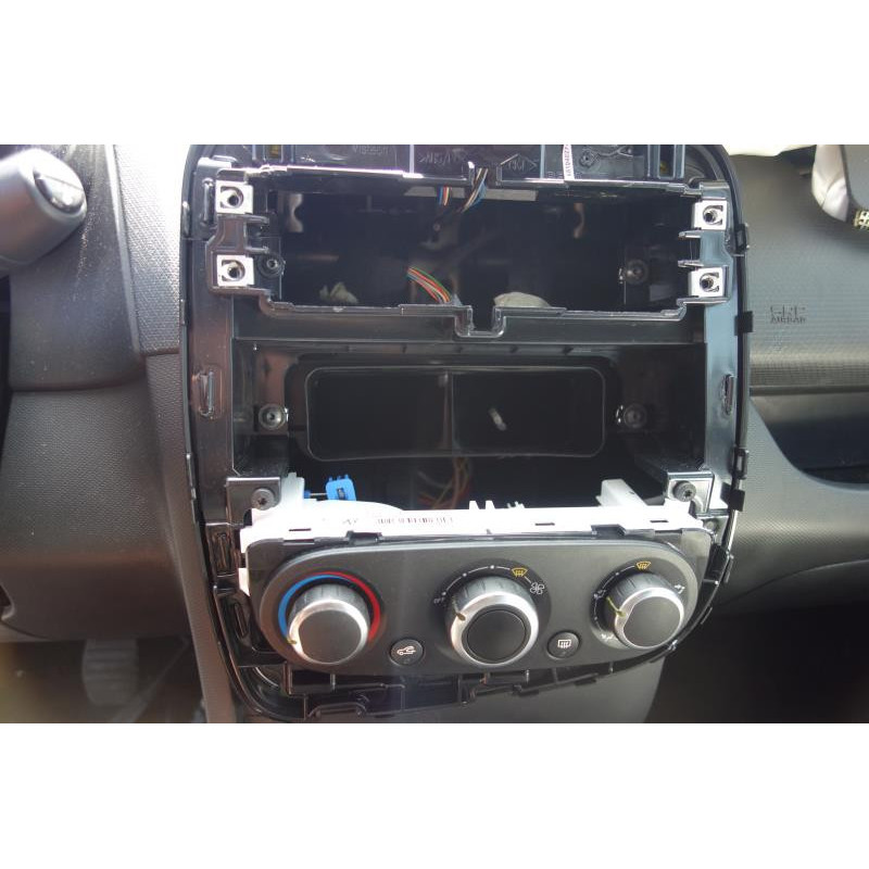 Bloc ABS (freins anti-blocage) RENAULT CLIO 4 Photo n°8
