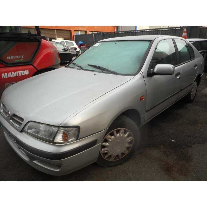 Trappe d'essence NISSAN PRIMERA 2 Photo n°4